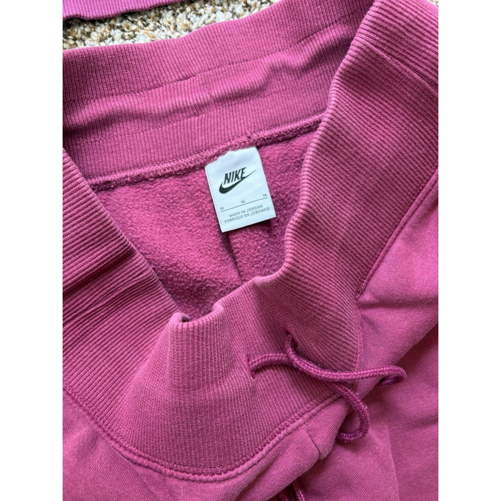 Nike Matching Set Size Medium Berry Pink Cropped Sweatshirt Wide Leg Sweatpants - Picture 5 of 11
